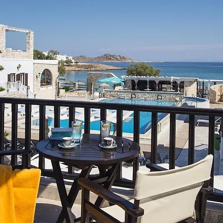 Contaratos Beach Hotel Náousa Exterior photo